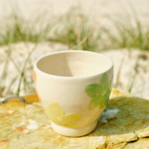 Imperfect dancing daisies cup