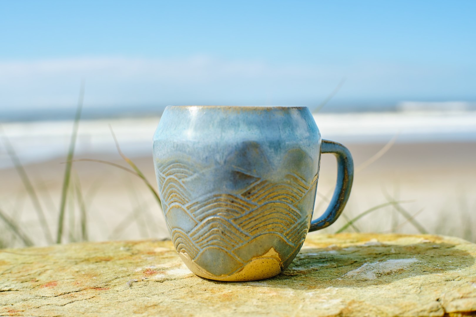 Dream beach mug - Image 3
